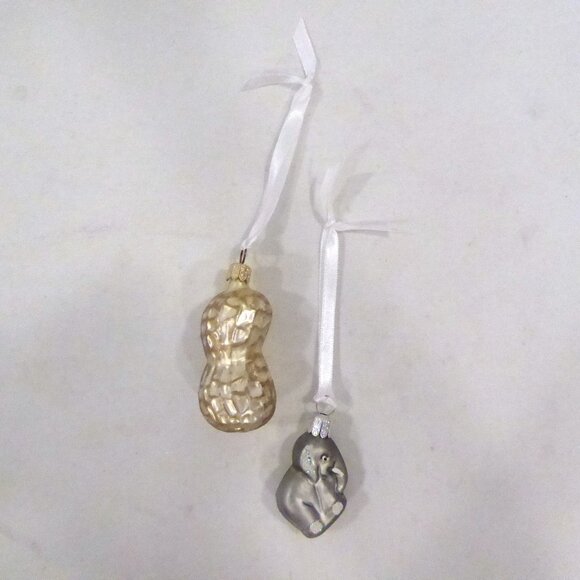 NEW CHRISTMAS HAND CRAFTED BLOWN GLASS PEANUT & ELEPHANT ORNAMENT SET - Picture 2 of 9